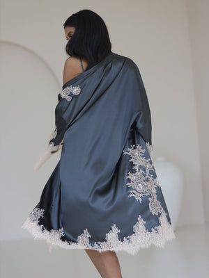 Louise lace-trimmed silk robe