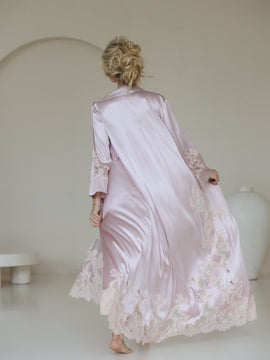 Maddie long silk robe