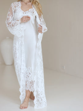 Janet milk guipure lace maxi robe