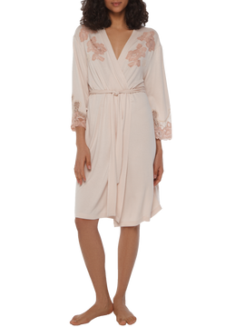 Vaness lace-trimmed short viscose robe