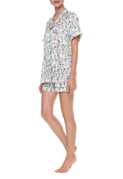 ΠΠΈΠΆΠ°ΠΌΠ½ΡΠΉ ΠΊΠΎΡΡΡΠΌ Ρ ΡΠΎΡΡΠ°ΠΌΠΈ Suavite-SLP366-SV-PR-Grace-W