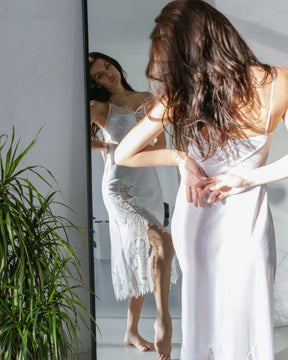 Amelie marquisette midi nightdress