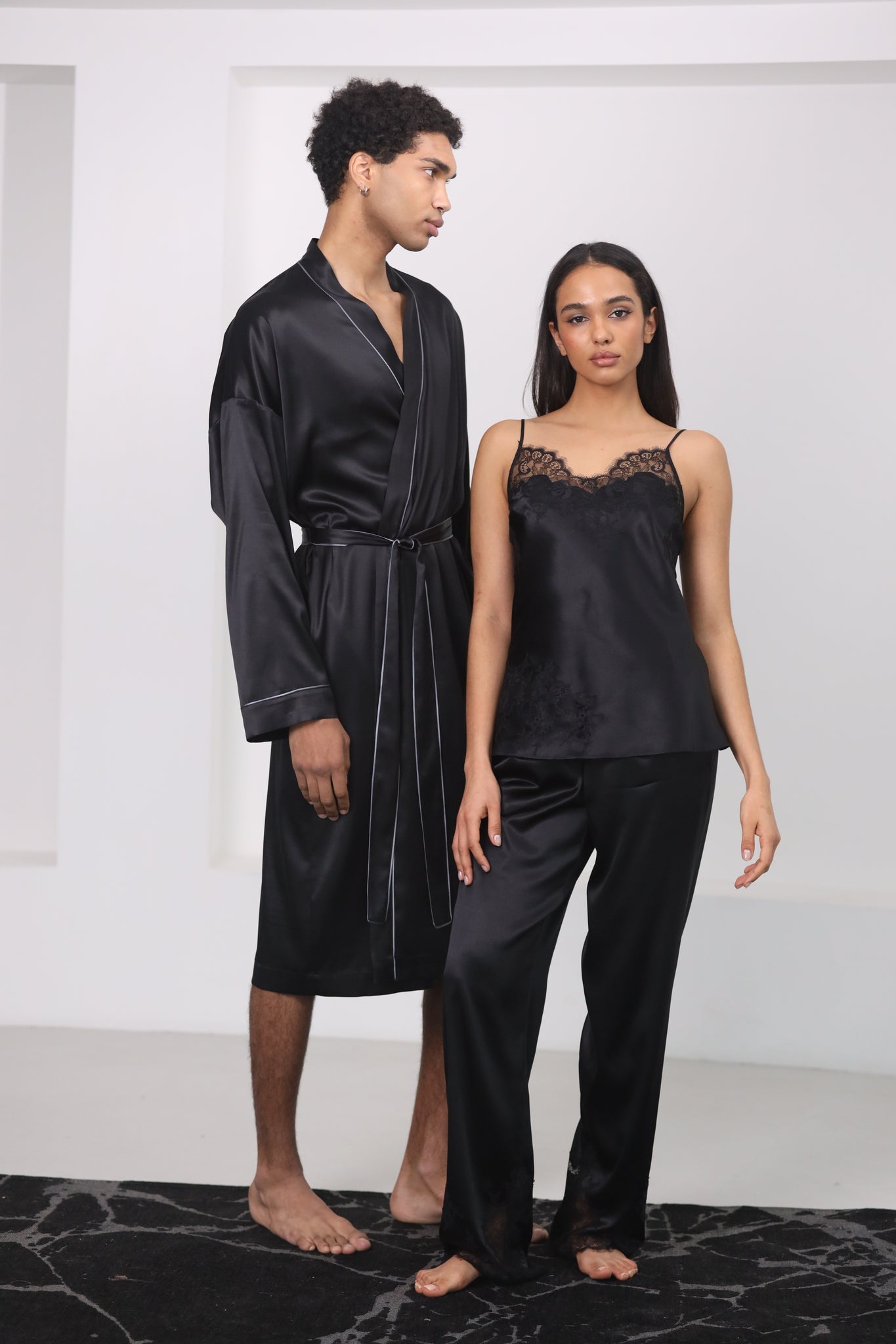 Maddie black silk pajamas – Suavite-com