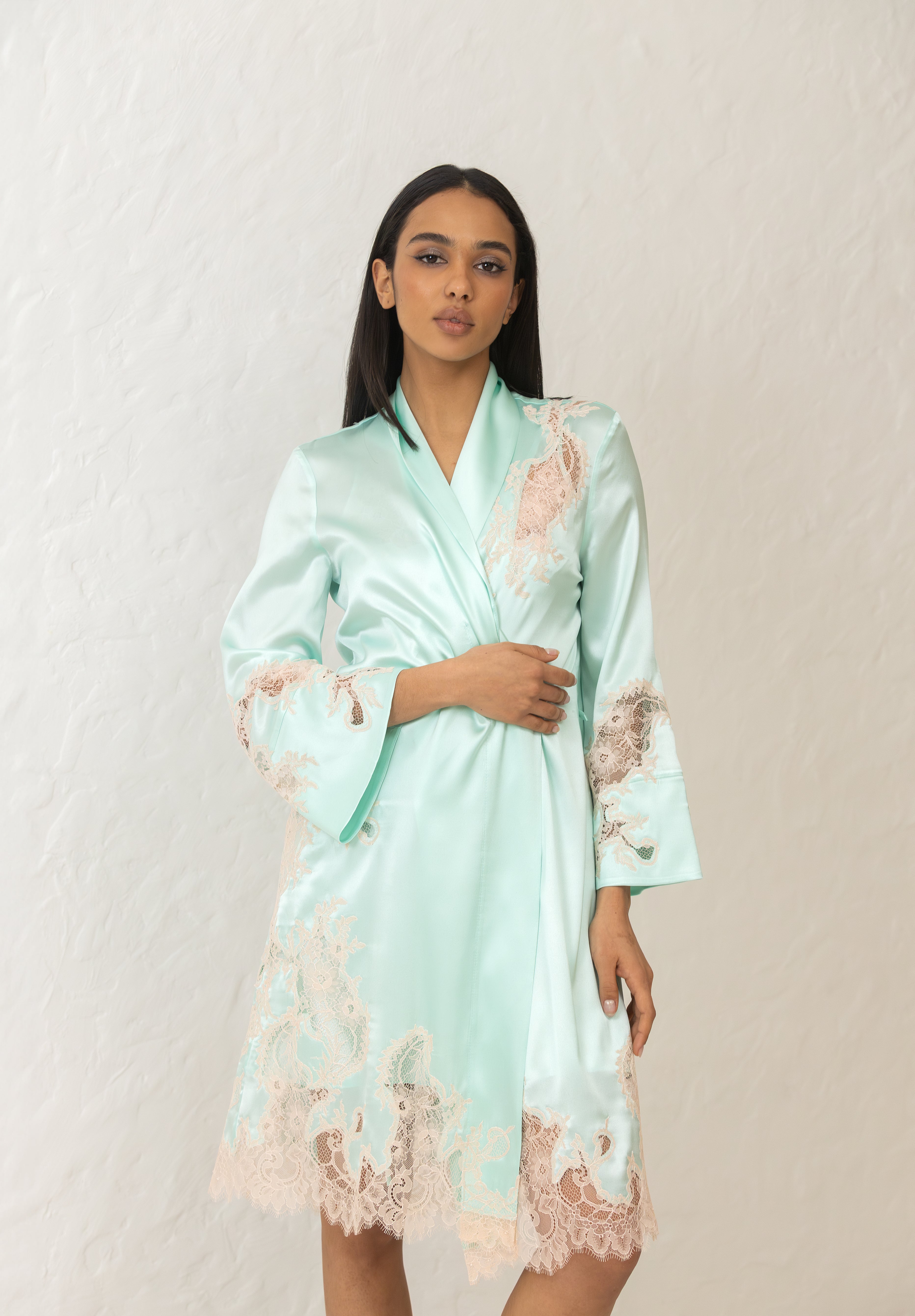 Tiffany short silk robe – Suavite-com